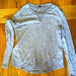 Poof light grey light weight sweater